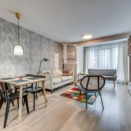 Apartament New York: A Spacious Modern With Parking Sofia
